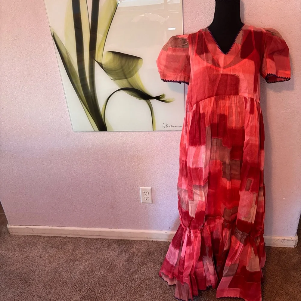Dress size small - Picture 1 of 7